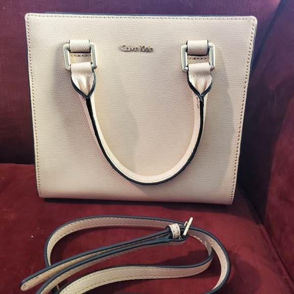 Calvin Klein Saffanio Leather Crossbody/Satchel - Picture 1 of 7